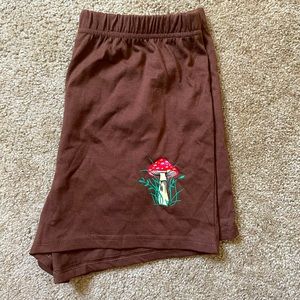 Romwe Mushroom Shorts